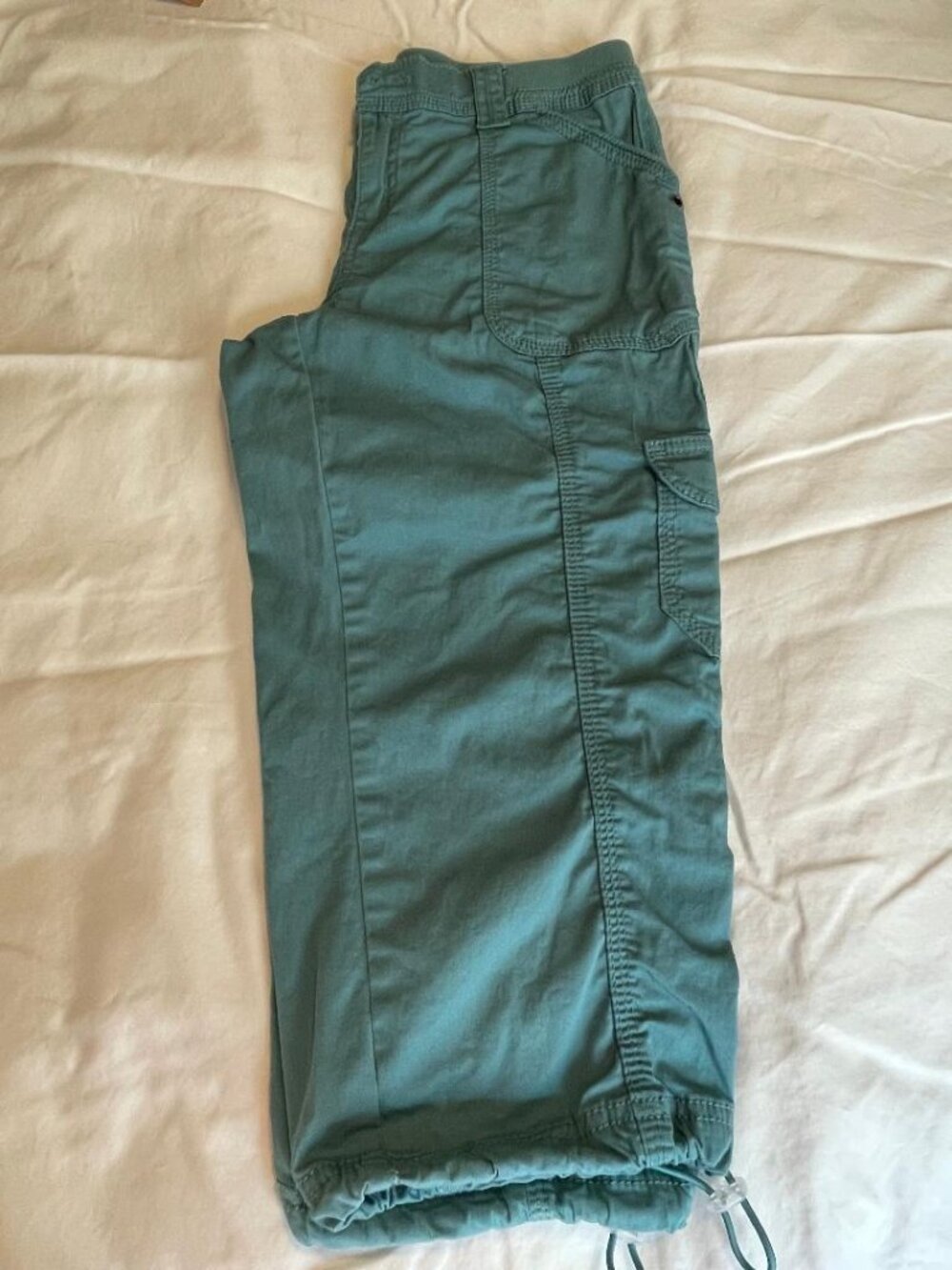 Style & Co. Mid-Rise Cargo Capri Pants - Turquoise